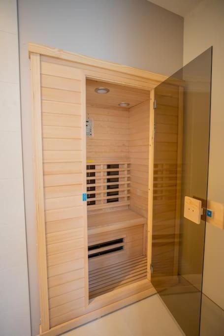Penthouse Royal, Luxurious And Cozy With Sauna Cadzand Ngoại thất bức ảnh